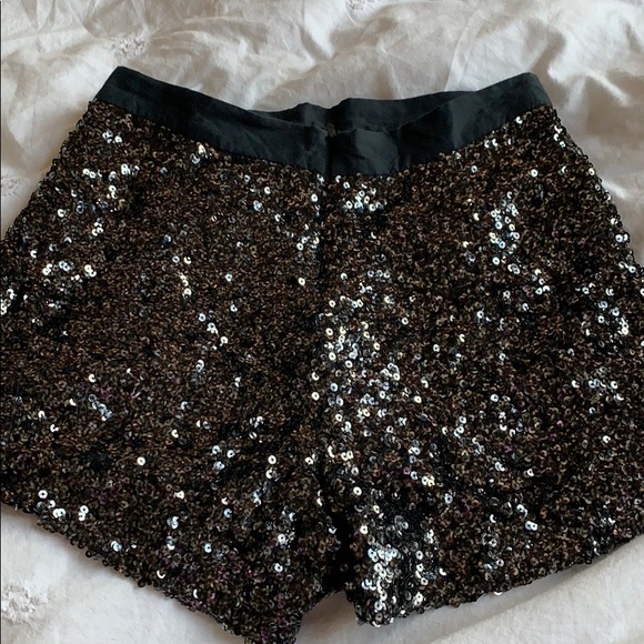 French Connection shorts - Picture 2 of 3